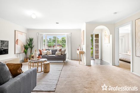 Property photo of 14 Benjamin Chase Mooroolbark VIC 3138