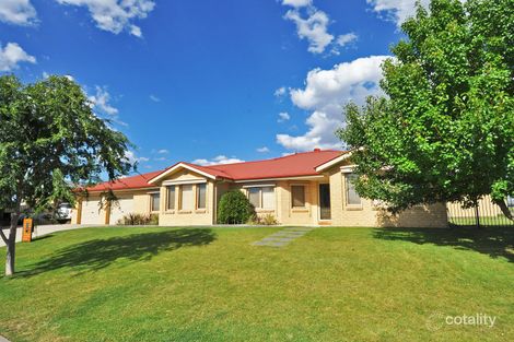 15 Willott Cl, Eglinton, NSW 2795