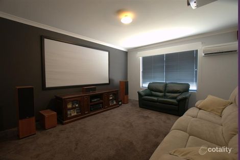 Property photo of 100 Waldburg Drive Tapping WA 6065