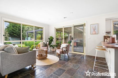 Property photo of 14 Benjamin Chase Mooroolbark VIC 3138