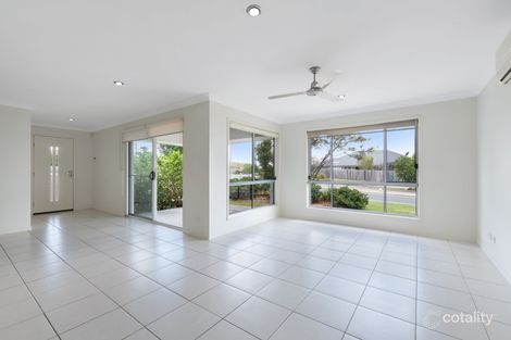 Property photo of 41 Burnett Drive Holmview QLD 4207
