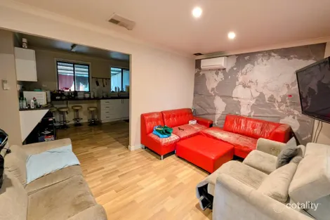 Property photo of 9 Edwards Street Gingin WA 6503