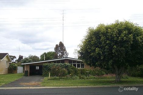 16 Henley Dr, East Bunbury, WA 6230