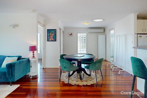 4 Reedy St, Redcliffe, QLD 4020