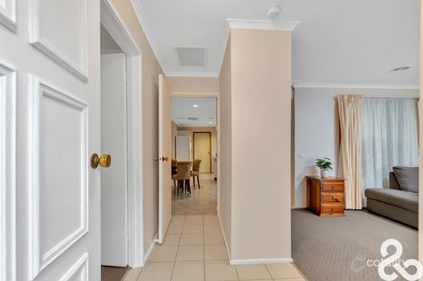 Property photo of 35 Foxzami Crescent Epping VIC 3076