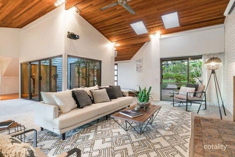Property photo of 22 Kirkdale Road Chapel Hill QLD 4069