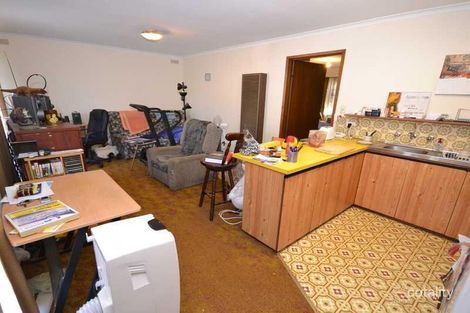 Property photo of 2/302 Forest Street Wendouree VIC 3355