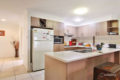 2/37 Ronayne Cir, One Mile, QLD 4305
