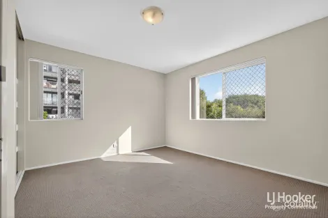 Property photo of 4/23 Zenith Avenue Chermside QLD 4032