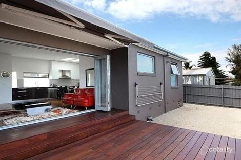 2/30 Bellevue Rd, Bentleigh East, VIC 3165