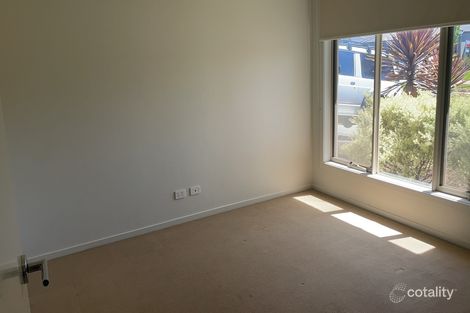 Property photo of 92 Wallaroo Way Doreen VIC 3754