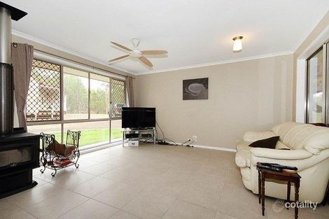 Property photo of 28 Akona Place Karana Downs QLD 4306