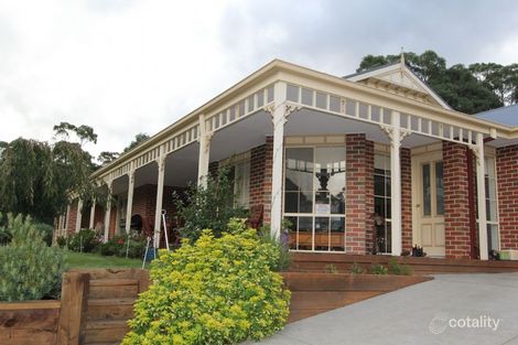 16 Wells Rd, Mirboo North, VIC 3871