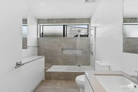 Property photo of 49 Florabella Drive Robina QLD 4226