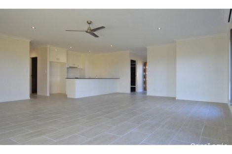 Property photo of 1/6 Masters Avenue Norman Gardens QLD 4701
