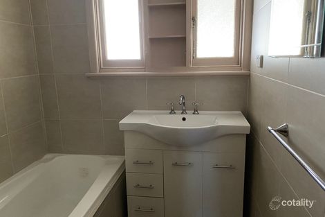 Property photo of 5 Janice Court Fawkner VIC 3060