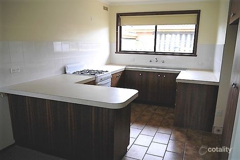 Property photo of 2/48 Acacia Crescent Wodonga VIC 3690