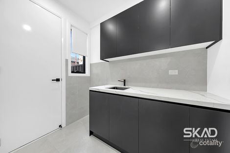 Property photo of 35 Alloca Crescent Donnybrook VIC 3064