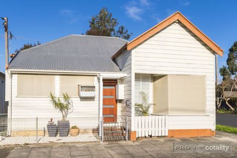 37 Lewis St, Maryville, NSW 2293