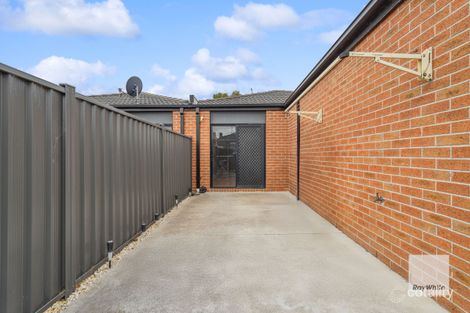 Property photo of 1/15 Surveyor Street Wyndham Vale VIC 3024