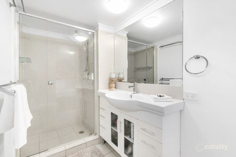 Property photo of 3/167 Wynnum Esplanade Wynnum QLD 4178
