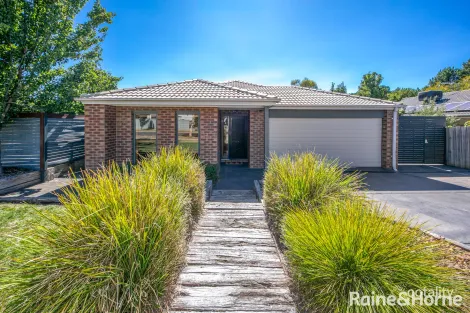 Property photo of 17 Charters Avenue Gisborne VIC 3437
