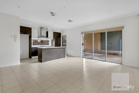 Property photo of 41 Brinkhill Drive Mernda VIC 3754