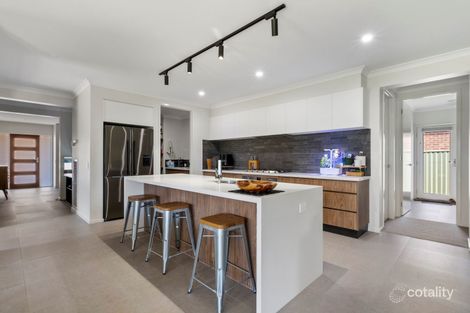 Property photo of 11 Aberdeen Drive Junortoun VIC 3551