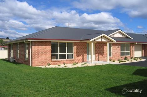 2/2 Parson St, Ulverstone, TAS 7315