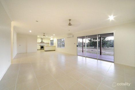 27 Waite Creek Ct, Cannonvale, QLD 4802