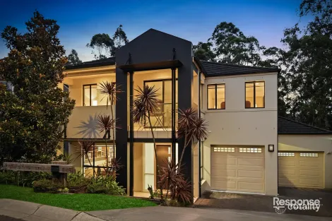 18 Black Wattle Cct, Northmead, NSW 2152