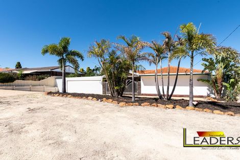 Property photo of 23 Danbury Crescent Girrawheen WA 6064