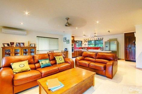 Property photo of 36 Seaward Crescent Pallarenda QLD 4810