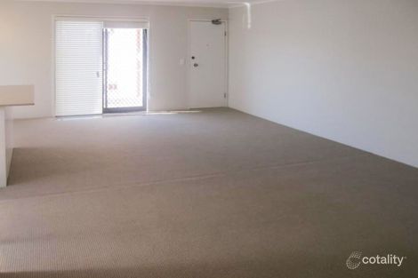 Property photo of 8/29 Ahern Street Labrador QLD 4215