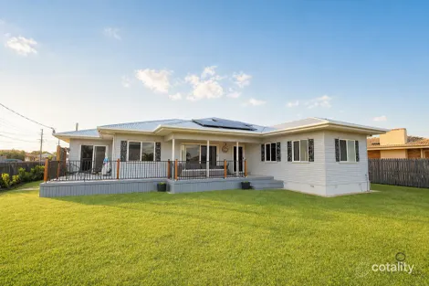 188 Walker St, Svensson Heights, QLD 4670