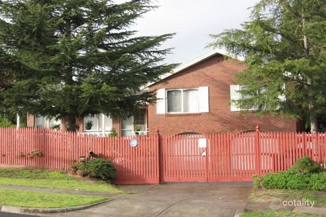 24 St Clems Rd, Doncaster East, VIC 3109