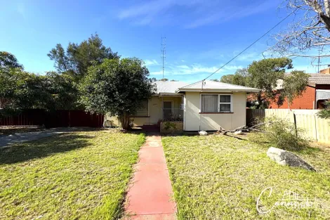 19 Taylor St, Northam, WA 6401