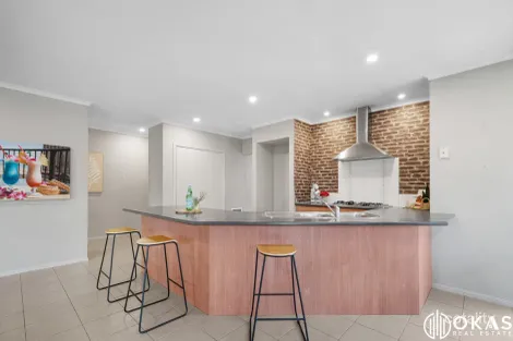 Property photo of 59 Hooker Road Werribee VIC 3030