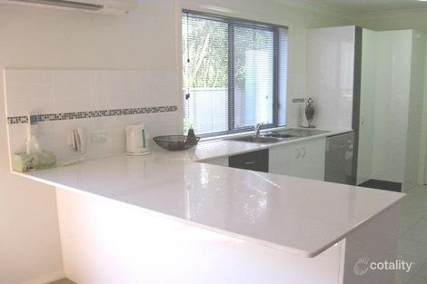 Property photo of 2/274 Park Avenue Kotara NSW 2289