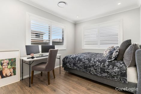 Property photo of 16 Waterlily Street Denham Court NSW 2565