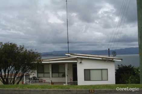 Property photo of 26 St Cloud Crescent Lake Heights NSW 2502
