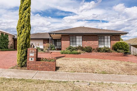 290 Coburns Rd, Kurunjang, VIC 3337