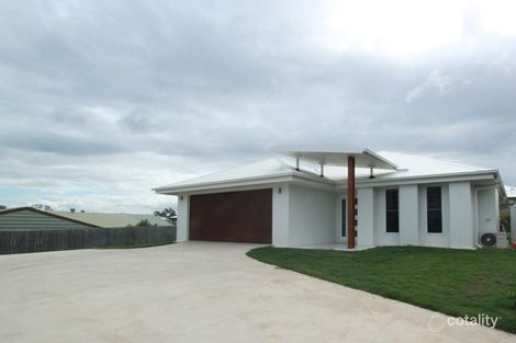 5 Valley Way, Boyne Island, QLD 4680