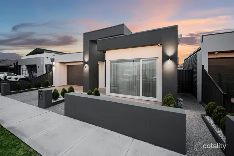 Property photo of 51 Scoria Circuit Craigieburn VIC 3064