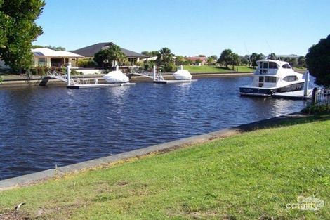 9 The Promontory, Banksia Beach, QLD 4507