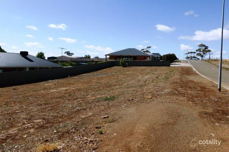 1 Henry St, Auburn, SA 5451