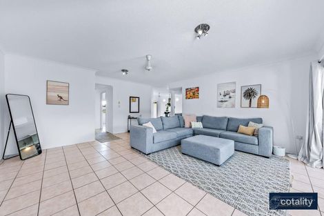 Property photo of 2/24 Pandanus Drive Cannonvale QLD 4802