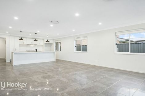 Property photo of 16 Thoroughbred Drive Cobbitty NSW 2570
