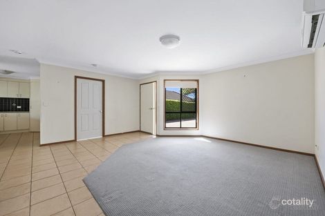 Property photo of 2/5 Leichhardt Street Centenary Heights QLD 4350