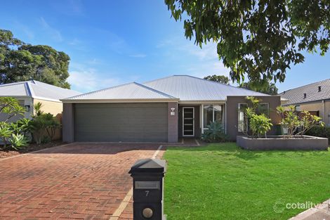 Property photo of 7 Bobtail Bend Wannanup WA 6210